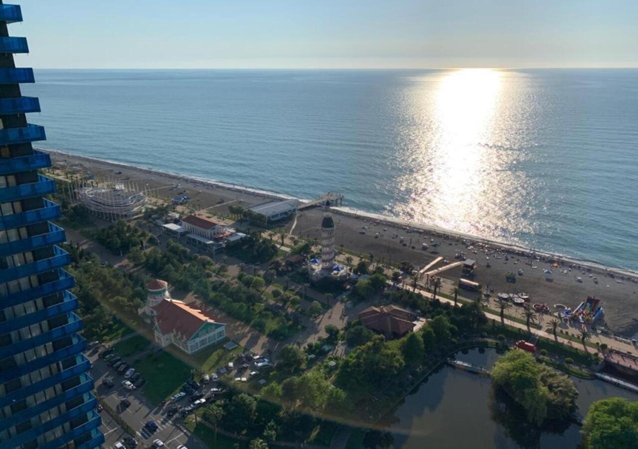 Orbi City Group Batumi Exteriör bild